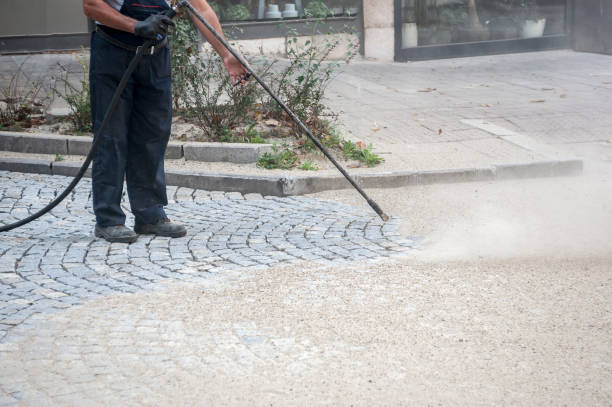 Best Driveway Pressure Washing  in Jnstown, OH